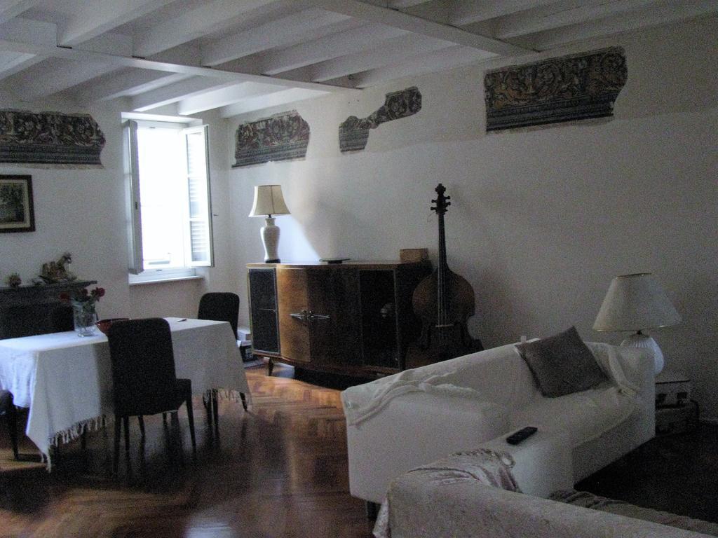 Domus Nova Residenza Il B&B Mantova Ngoại thất bức ảnh
