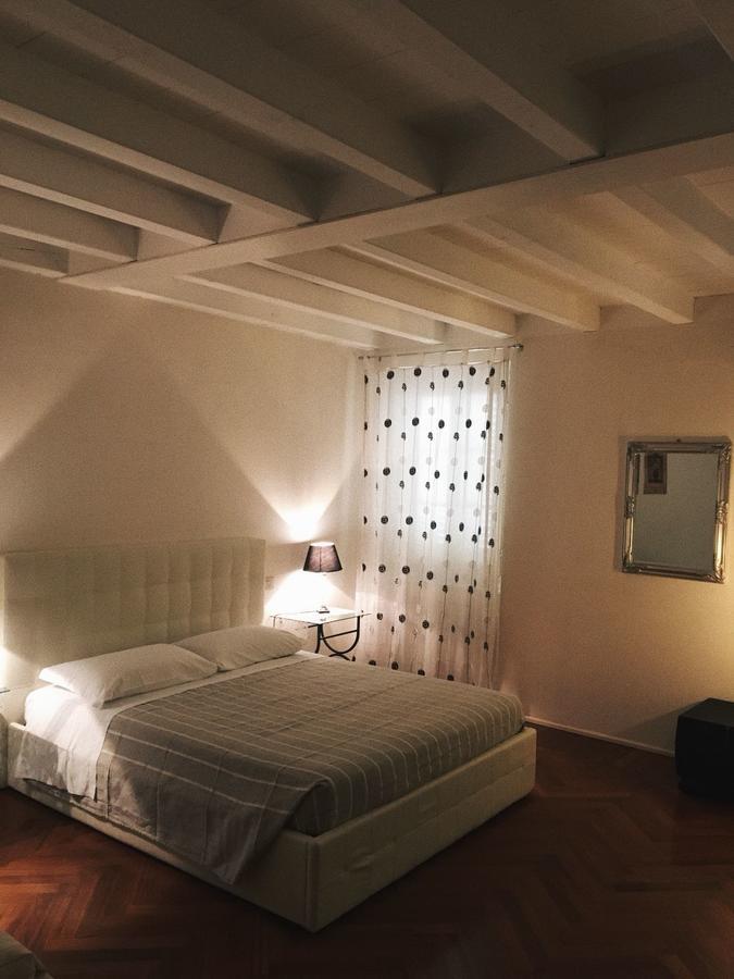 Domus Nova Residenza Il B&B Mantova Ngoại thất bức ảnh
