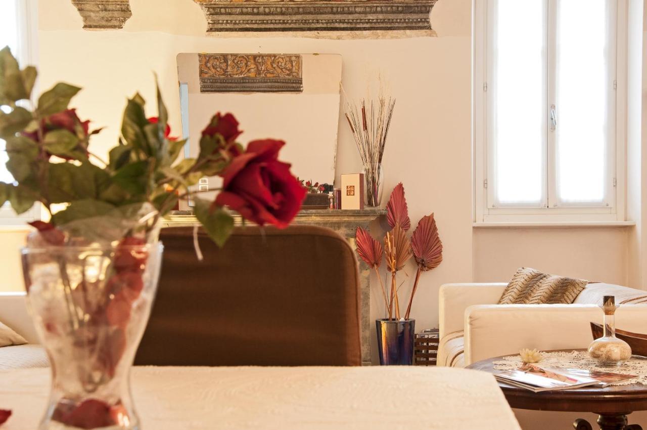 Domus Nova Residenza Il B&B Mantova Ngoại thất bức ảnh
